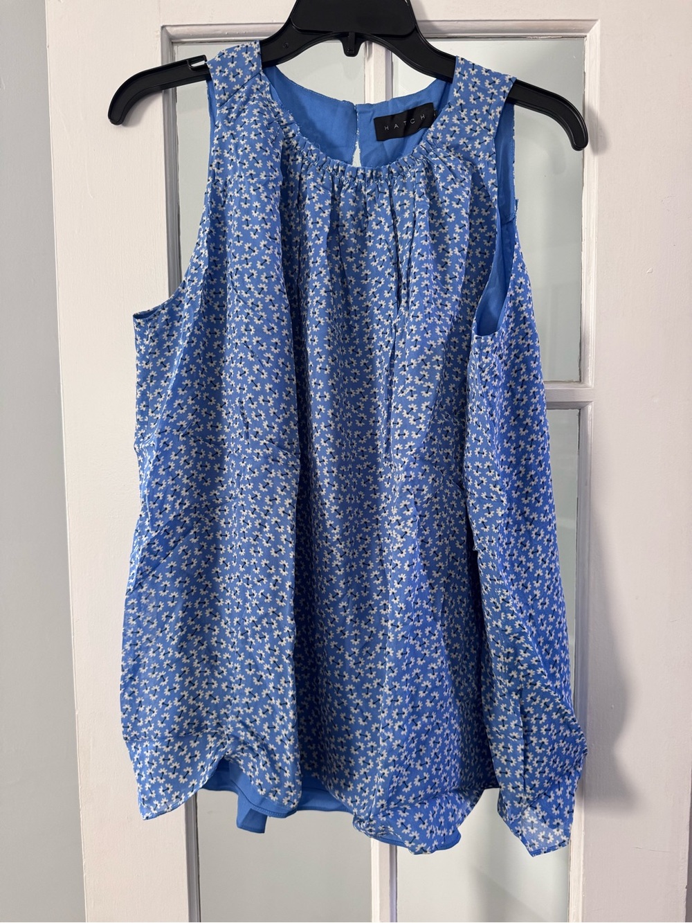 Hatch Maternity The Amelie Top in Lapis Daisy